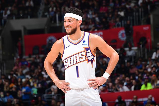 姚明入选FIBA名人堂 中国男篮运动员第一人